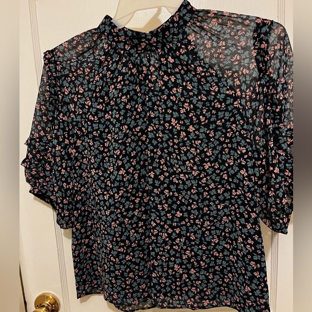 Ann Taylor dress print blouse